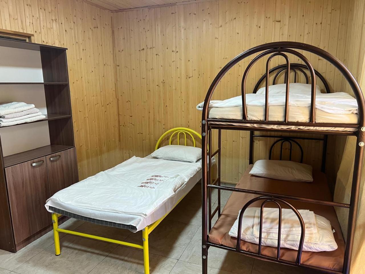 L'Ami Hostel Bel'bulak Екстер'єр фото